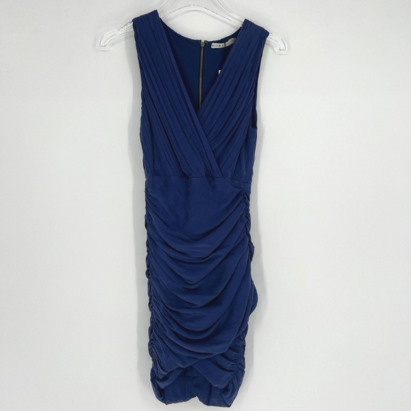 Alice‎ Olivia Dress Womens 0 Blue Wrap Ruched Bodycon Vneck Silk Blend Short - Picture 1 of 7